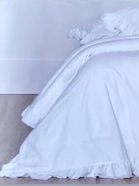 NWT PiuBelle Washed Percale Cotton 4Piece Queen Sheet Set Ruffled Shabby Cottage